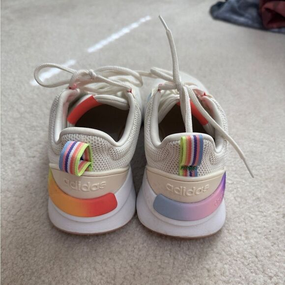 Women’s Adidas Colorful Accented Athletic Sneakers Sz 8 - Picture 2 of 6